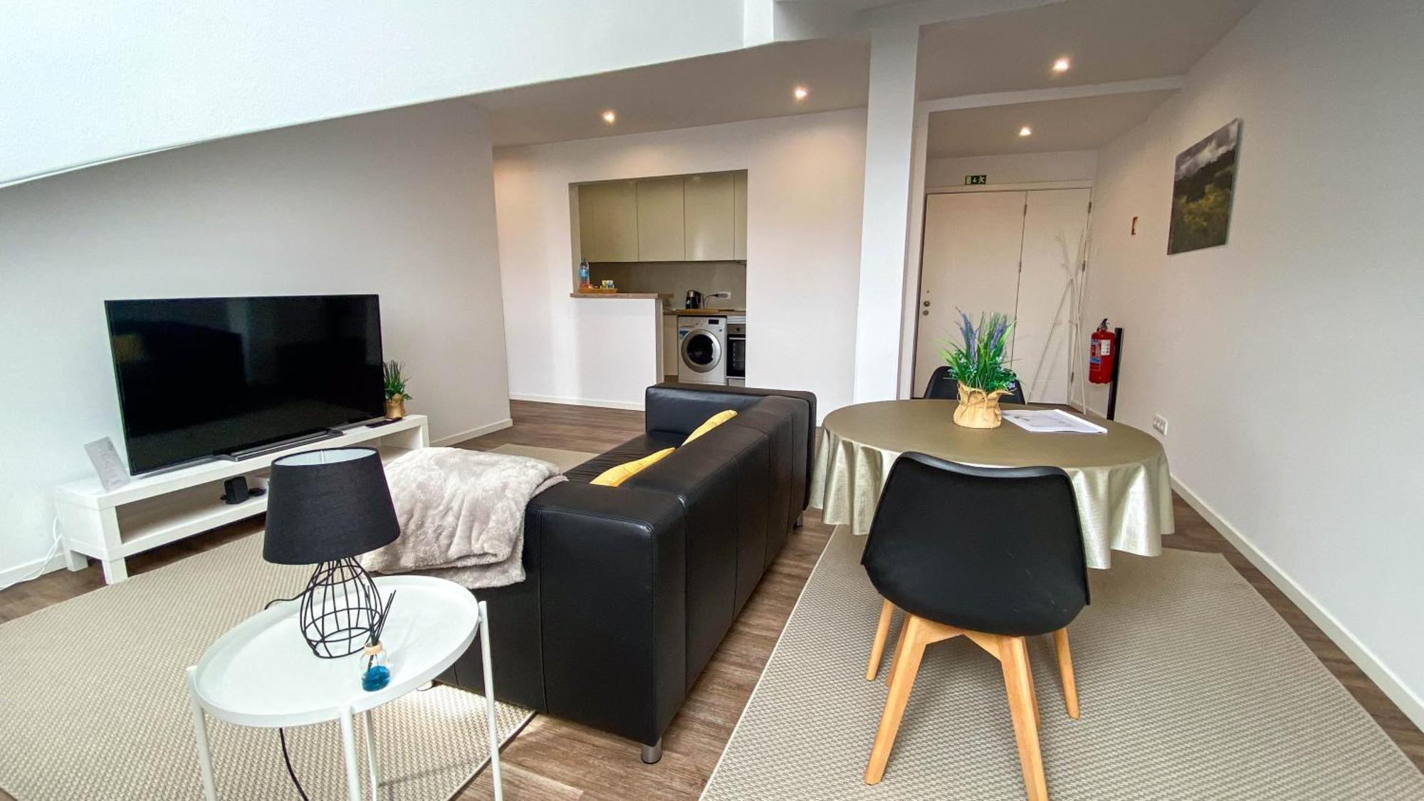 Sao Miguel Charming House By Lfc Apts Ponta Delgada Exterior foto